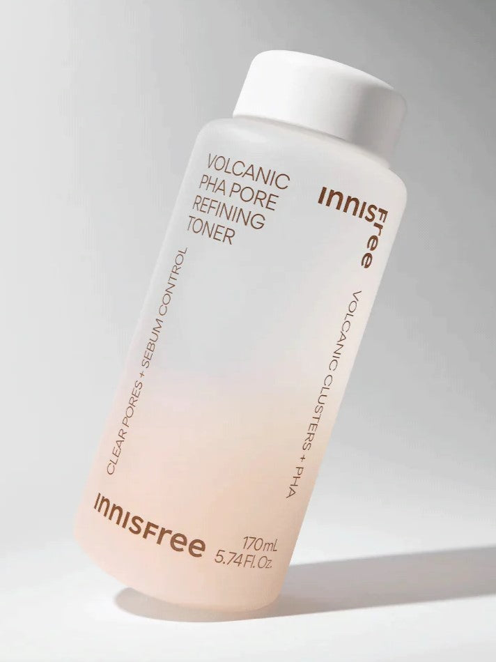 Bottle of Innisfree Volcanic PHA Pore Refining Toner, featuring a clean design with a subtle gradient, labeled for clear pores and sebum control.