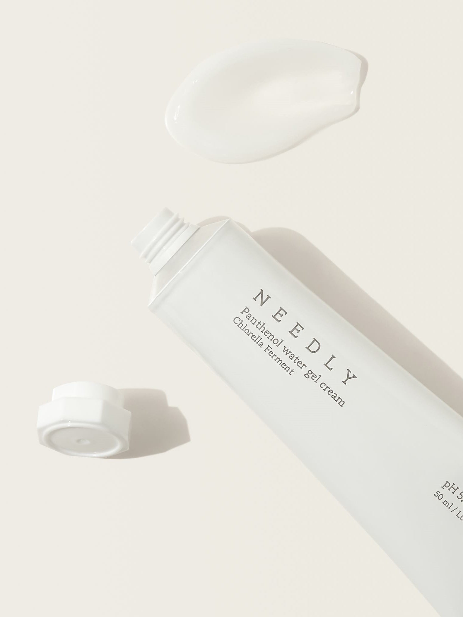 needly panthenol water gel cream texture