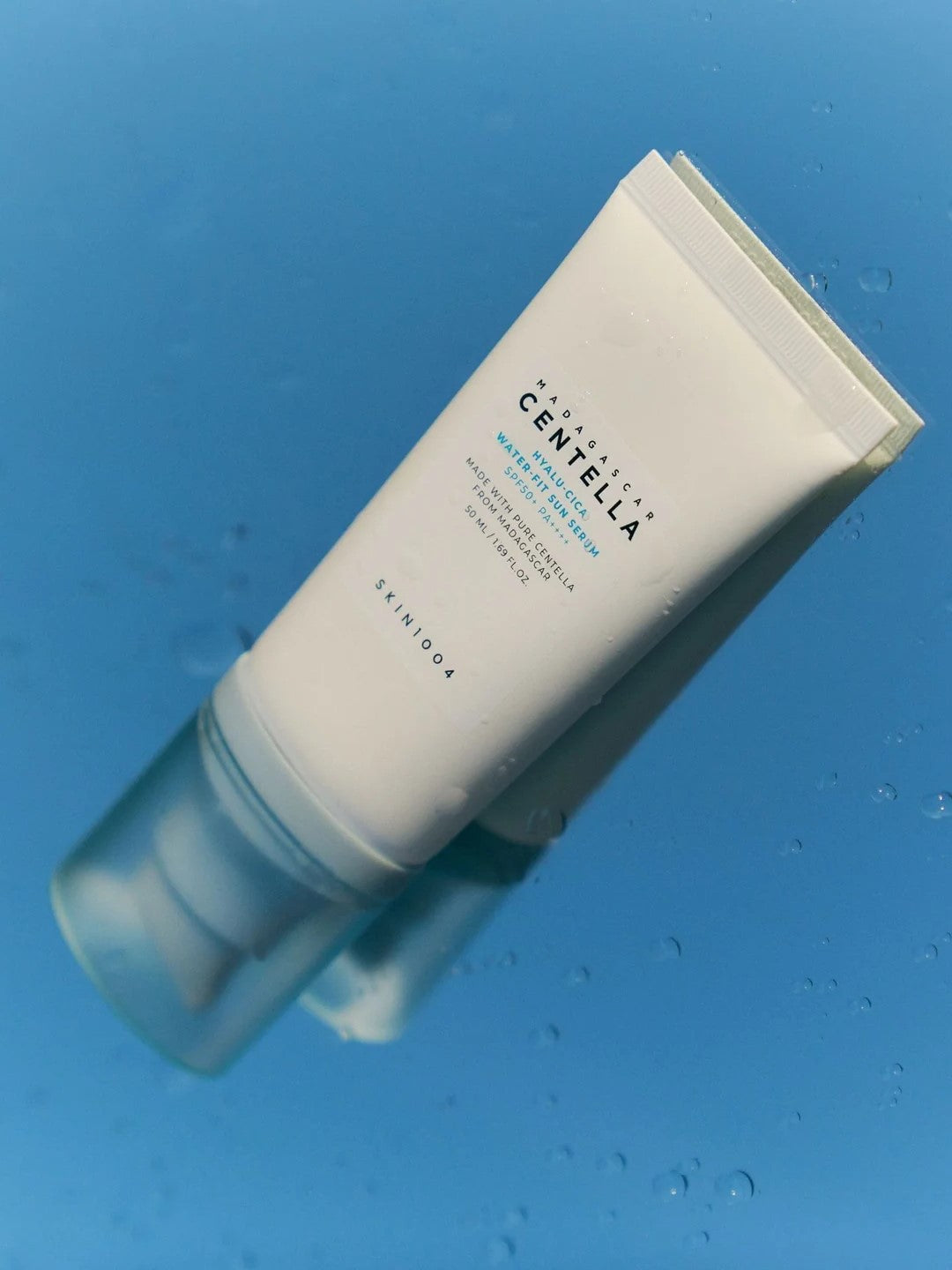 skin 1004 madagascar centella hyalu cica water fit sun serum final shot