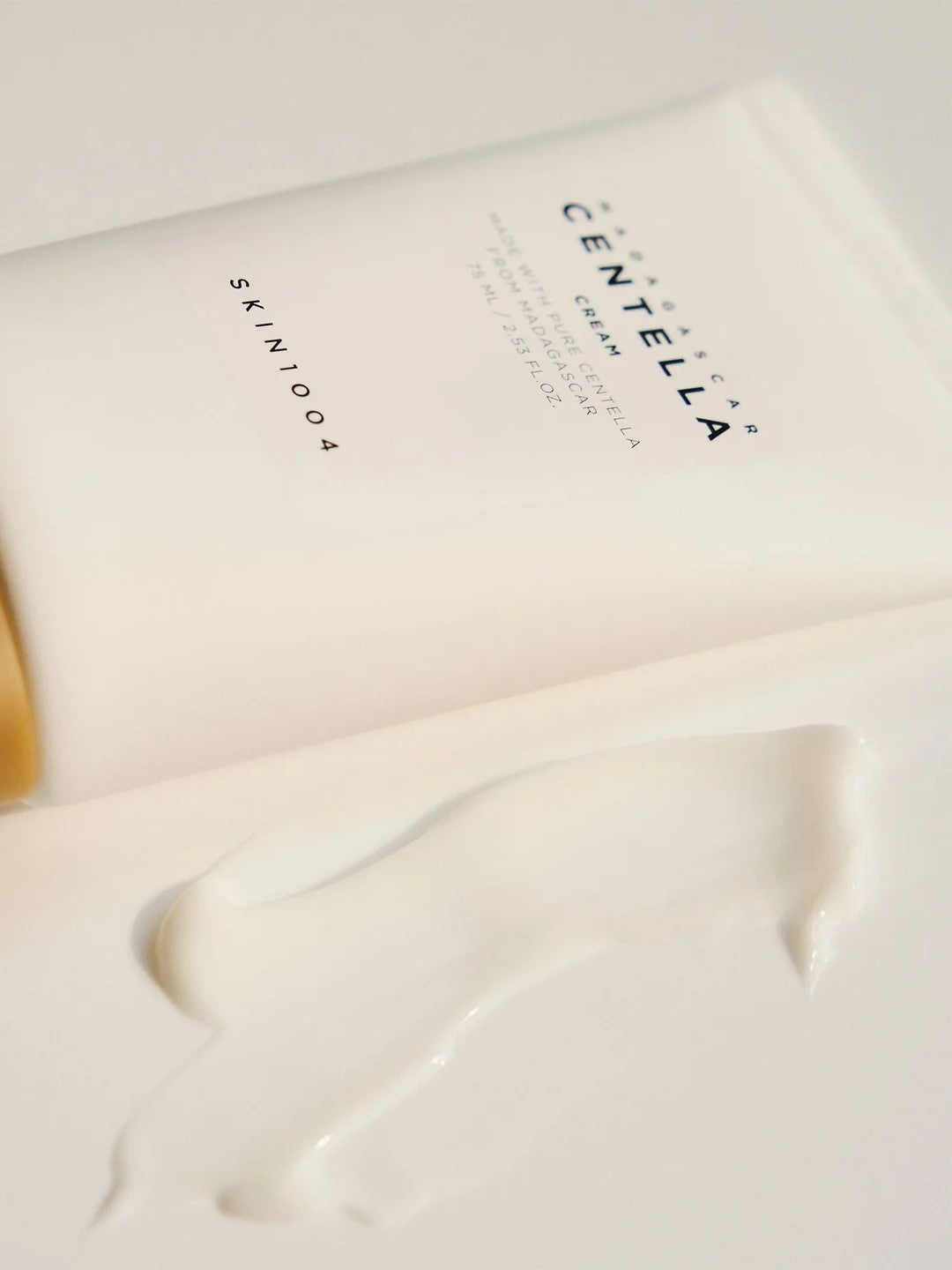 skin 1004 madagascar centella cream texture