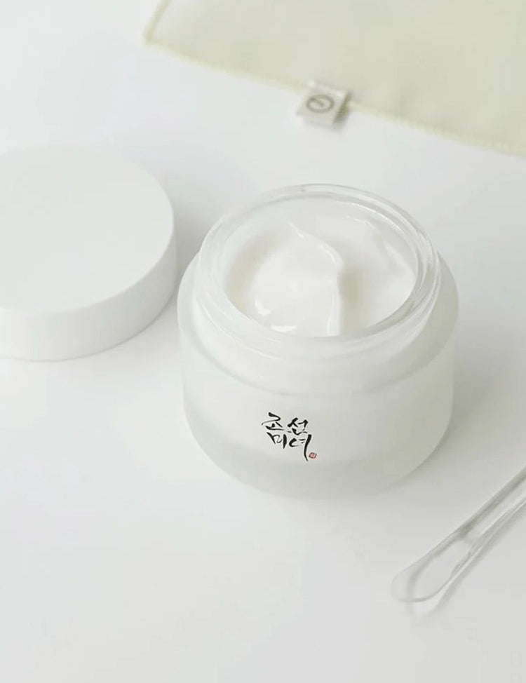 Beauty of Joseon Dynasty Cream, showcasing its firm and creamy texture.