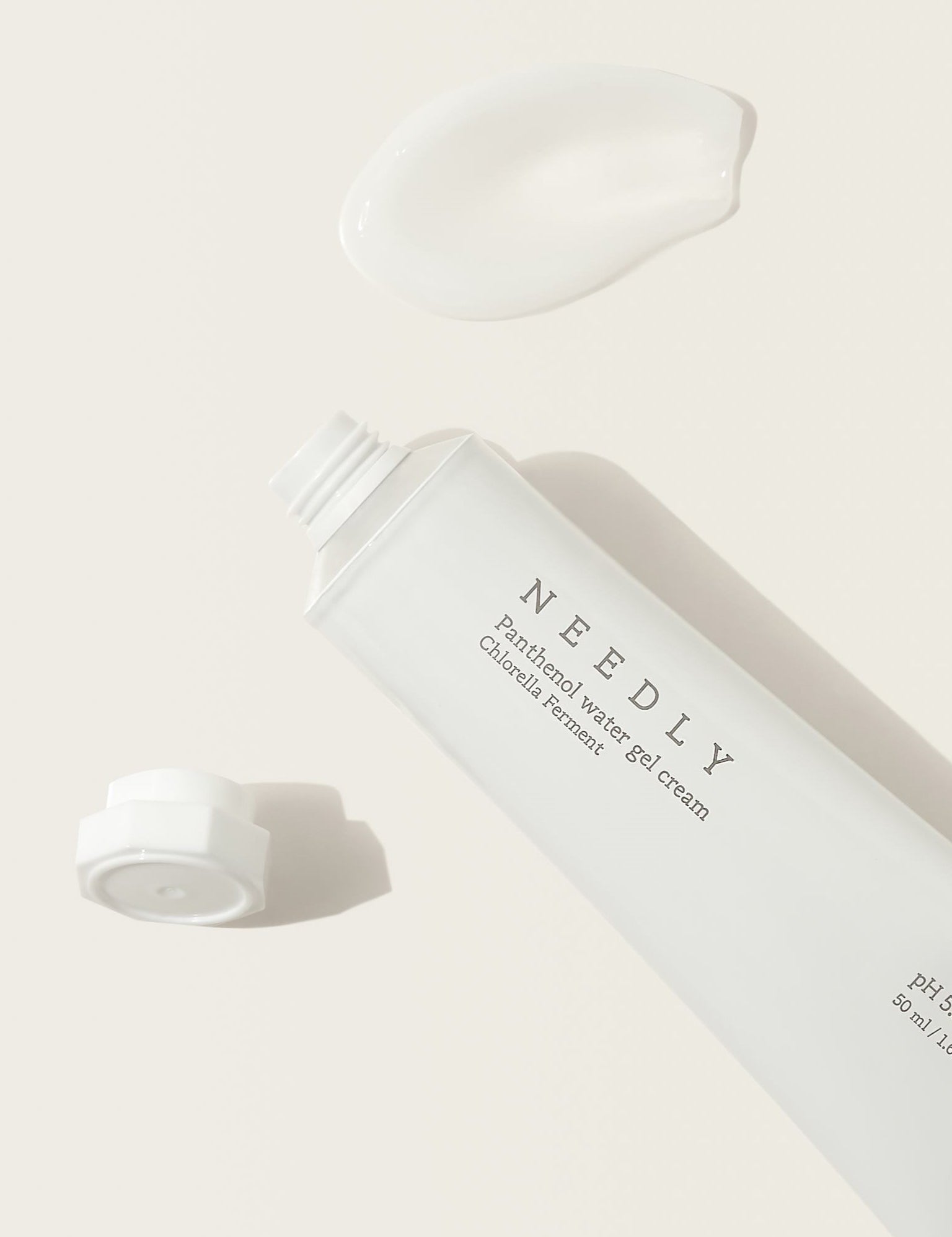 needly panthenol water gel cream texture