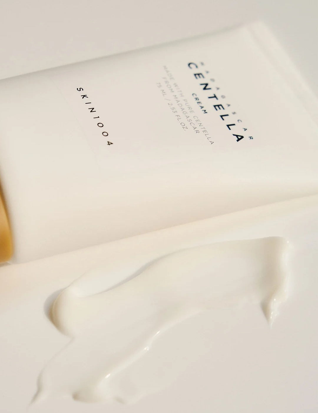 skin 1004 madagascar centella cream texture